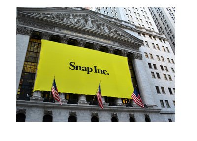 The yellow banner on the NY Stock Exchange building. Snap Inc.
