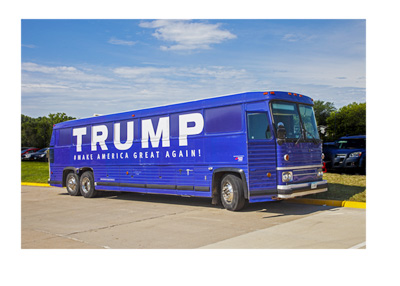 Donald Trump blue presidential elections campaign bus - 2015